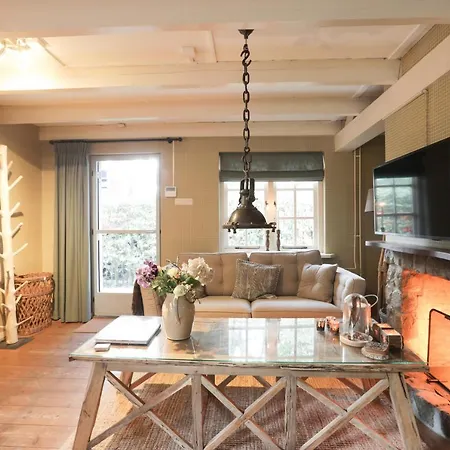 Holiday home Lindenhof & *