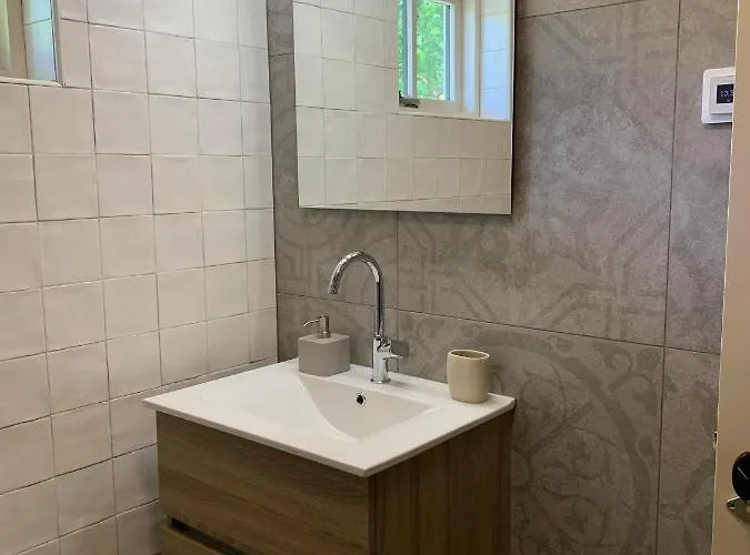 Lindenhof & بيت للعطل خارديرن